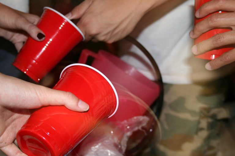 Red cups and a keg